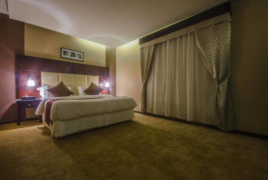 Sharz Hotel Burajda Exteriér fotografie